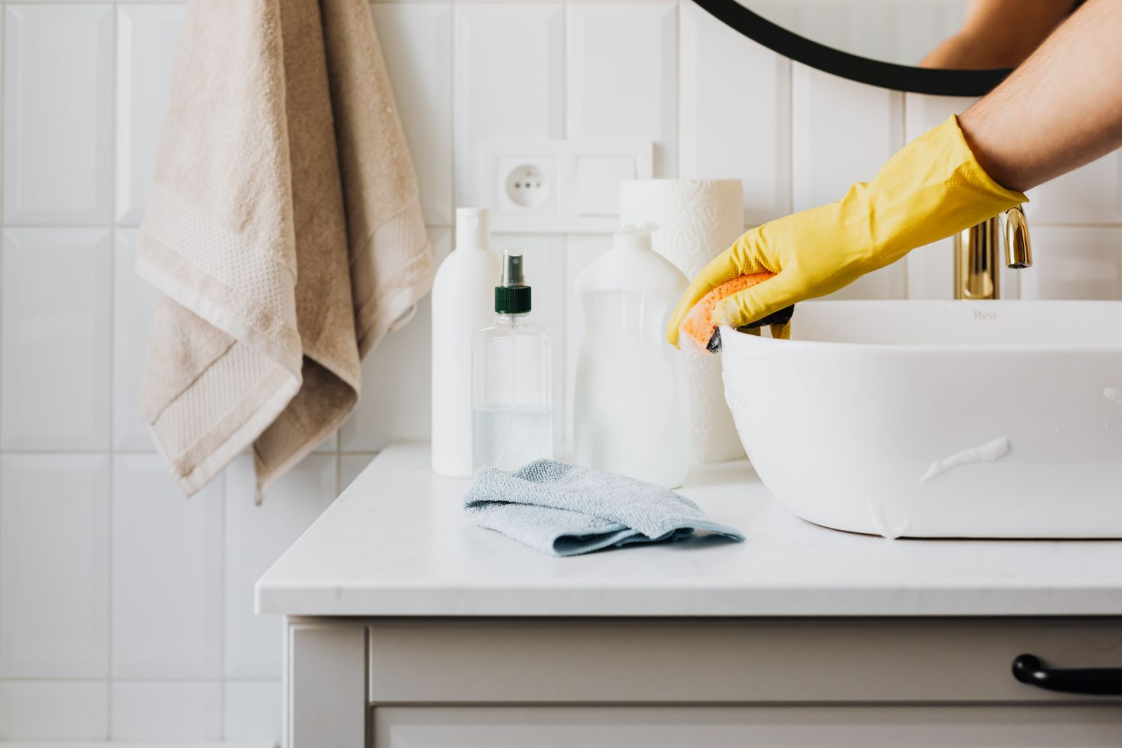 Ménage à domicile par Cyan Services